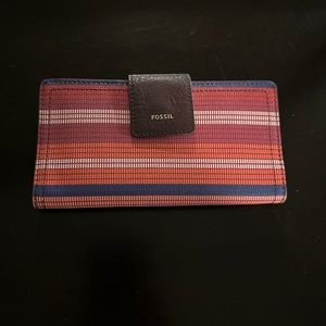 Fossil wallet- Brand New